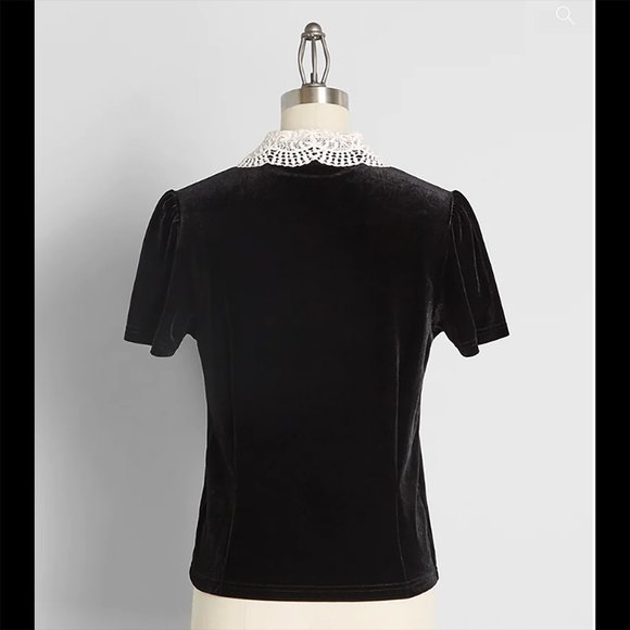 A Precious Past Modcloth Dangerfield black velvet lace button blouse NWT - Picture 2 of 7